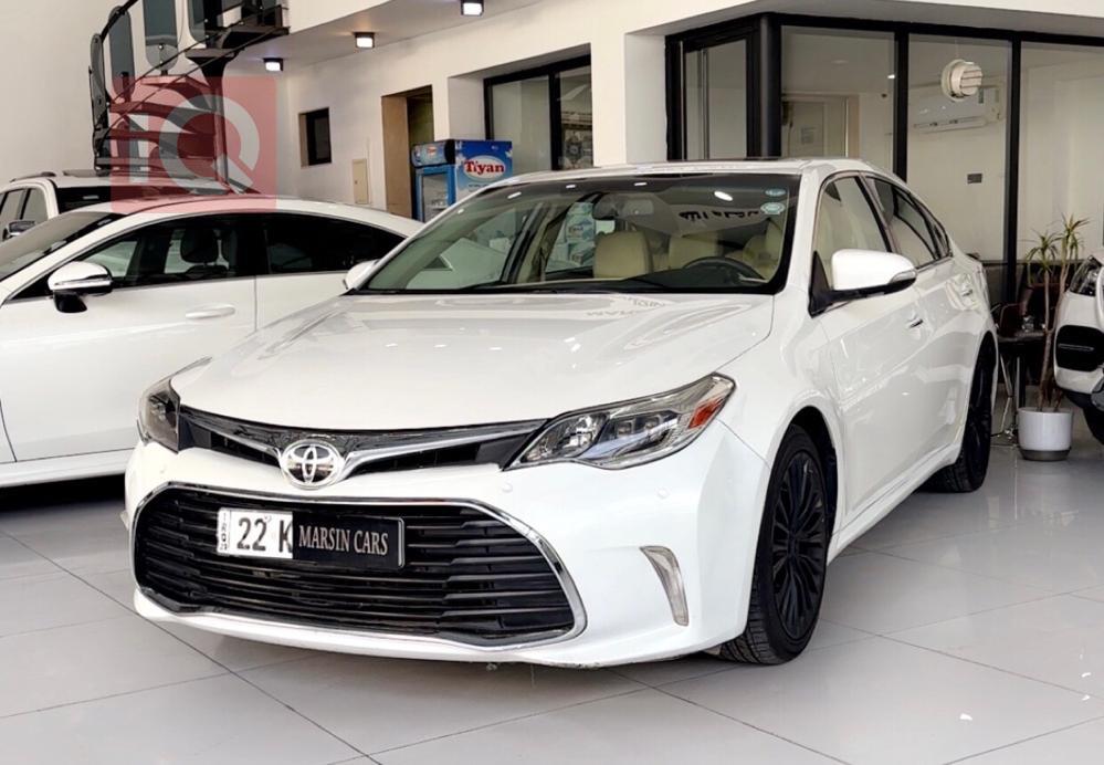 تويوتا أفالون